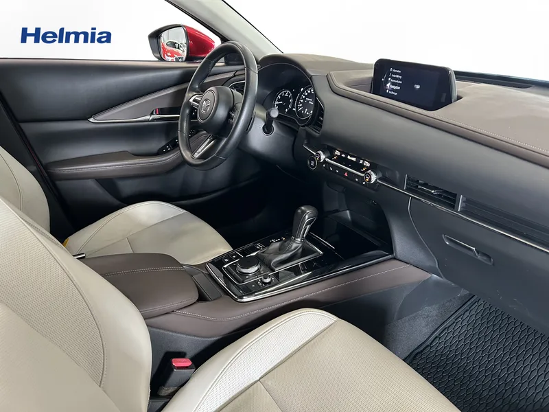 Bild 4 av 16 – Mazda CX-30 Cosmo AWD