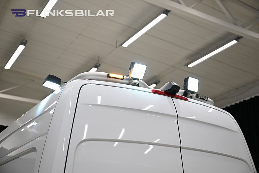 Bild 4 av Mercedes-Benz Sprinter 316 CDI 4x4 Panel Van 163HK Automat|Servicebil|V-Inredd|Kran|SeUtr!