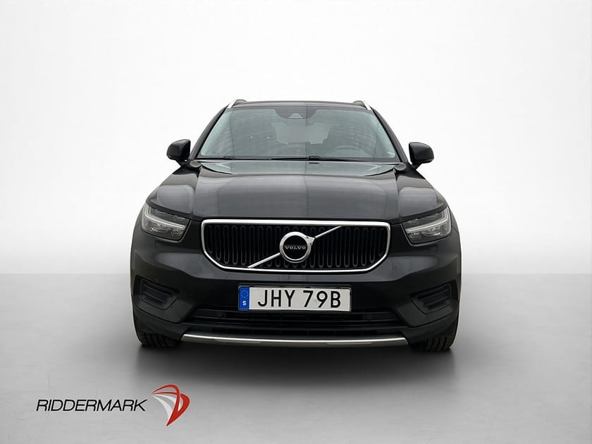 Bild 2 av Volvo XC40 T3 Momentum VOC Värm Sensorer CarPlay Rattvärme
