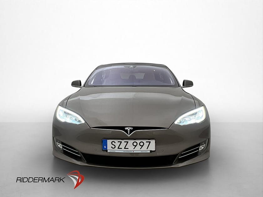 Bild 3 av Tesla Model S 90D 423hk Autopilot Pano Kamera Skinn