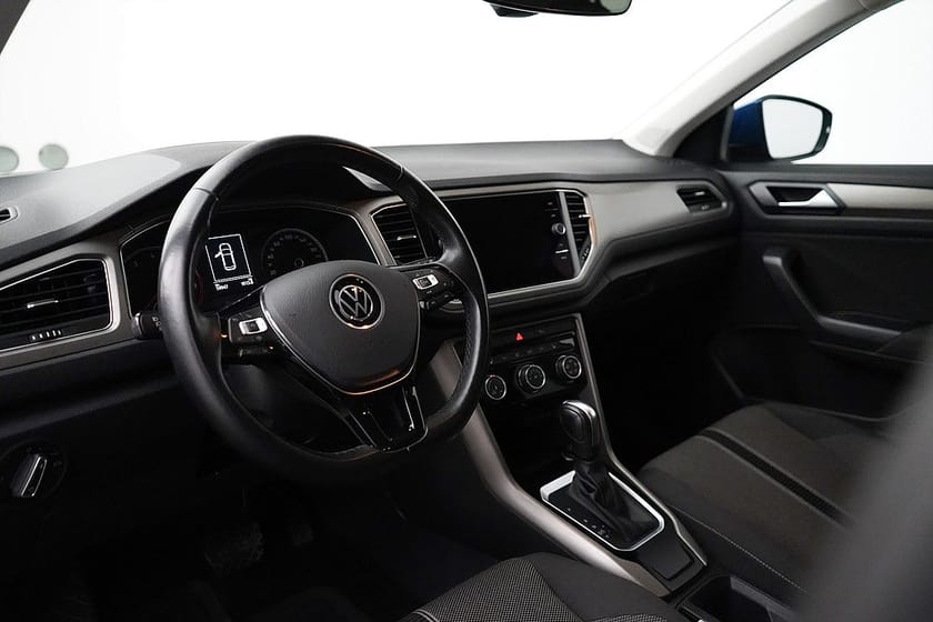 Bild 5 av Volkswagen T-Roc TSI / 150hk / CarPlay / Adaptiv