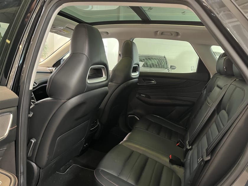 Bild 5 av MG EHS PHEV Luxury Pebble Black