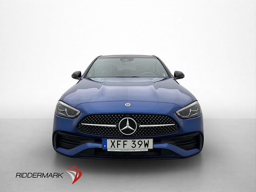 Bild 2 av Mercedes-Benz C 200 4MATIC C200 204hk 4M AMG Värmare Pano Burmester Drag
