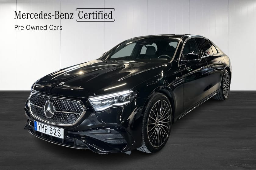 Bild 1 av Mercedes-Benz E 300 e 4MATIC 300e 4 MATIC AMG Superscreen Dragkrok 1,95 % ränta Moms