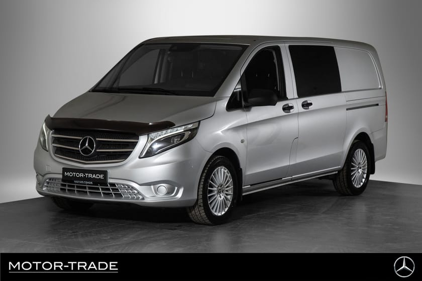 Bilde 1 av Mercedes-Benz Vito 119 BlueTEC 4MATIC 3.0t | 2xSkyvedører | Krok | Webasto | GARANTI