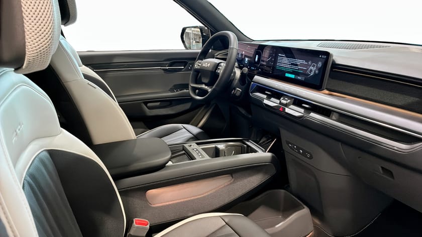 Bild 3 av Kia EV9 AWD GT LINE LONG RANGE 7 SITS *DEMOBIL*