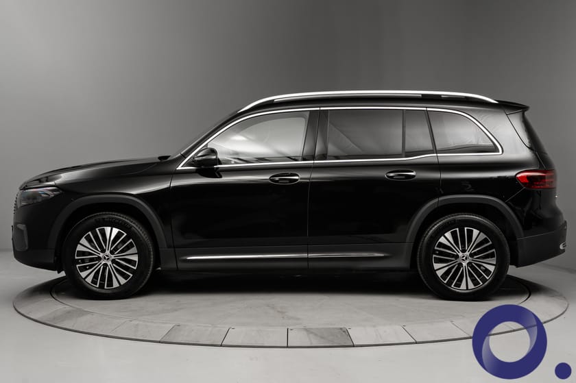Bilde 2 av Mercedes-Benz EQB 300 4MATIC 4 MATIC | Memory | Varme ratt | Hengerfeste