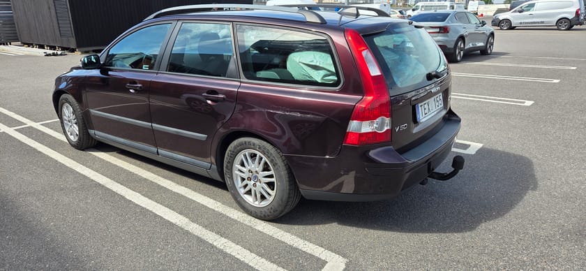 Bild 3 av Volvo V50 1,8F Flexifuel Kinetic  (Säljes som repobjekt utan garanti)