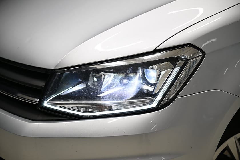 Bild 5 av Volkswagen Caddy Maxi Van DSG 102HK Nedlackad|LED|Inredd|Drag|Värmare|Backkamera