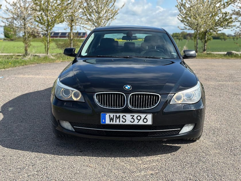 Bild 2 av BMW 530i Sedan Euro 4