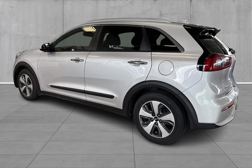 Bilde 3 av Kia Niro Hybrid 1,6L 148hk Ryggekam Adaptiv cruise Navi
