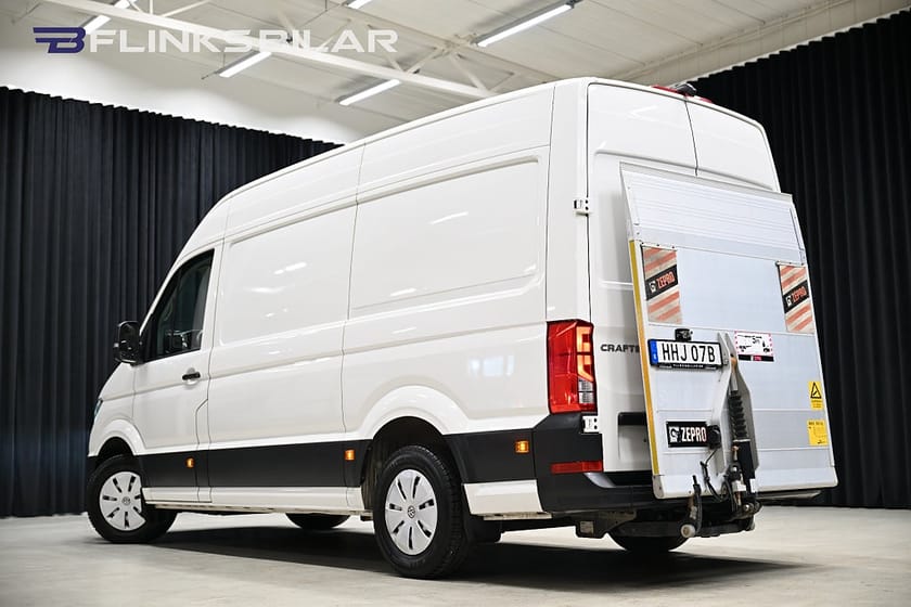 Bild 4 av Volkswagen Crafter 140HK Automat|Bakgavellyft|LED|Inredning|Moms|SeUtr!!