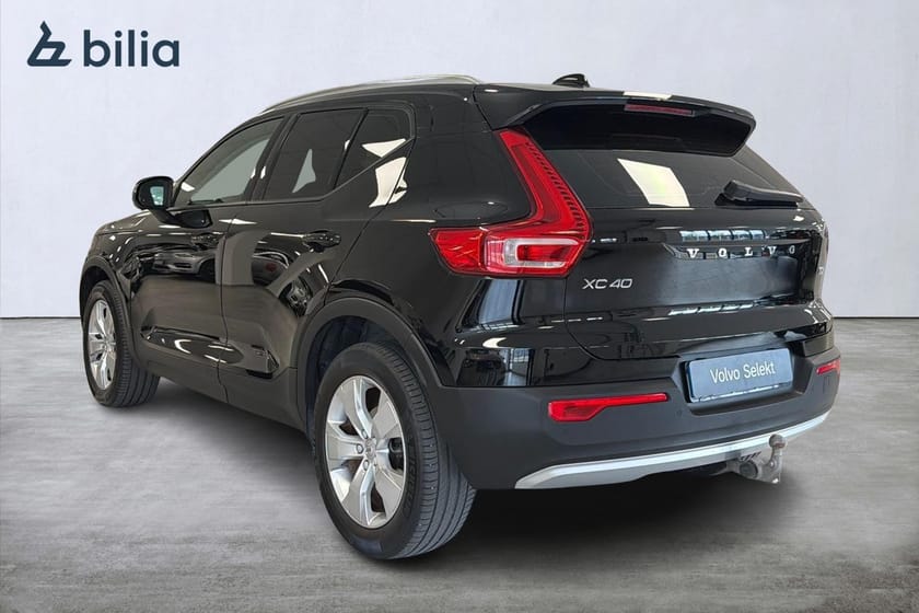 Bild 4 av Volvo XC40 T2 FWD Momentum | Dragkrok | VOC |