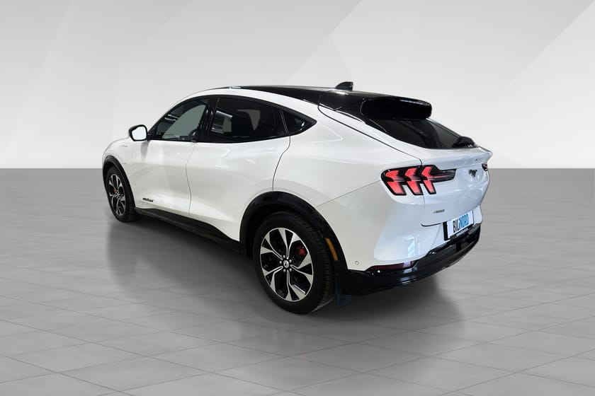 Bilde 4 av Ford Mustang Mach-E Long Range AWD Premium, AWD, Panorama, B&O , El.seter, Lav km!