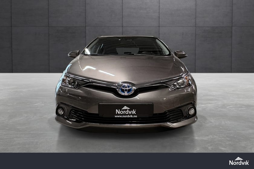 Bilde 2 av Toyota Auris Hybrid Active Sport / Bluetooth / DAB+