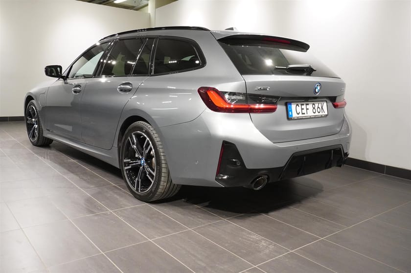 Bild 5 av BMW 330e xDrive Touring M Sport Drag Kamera DAP