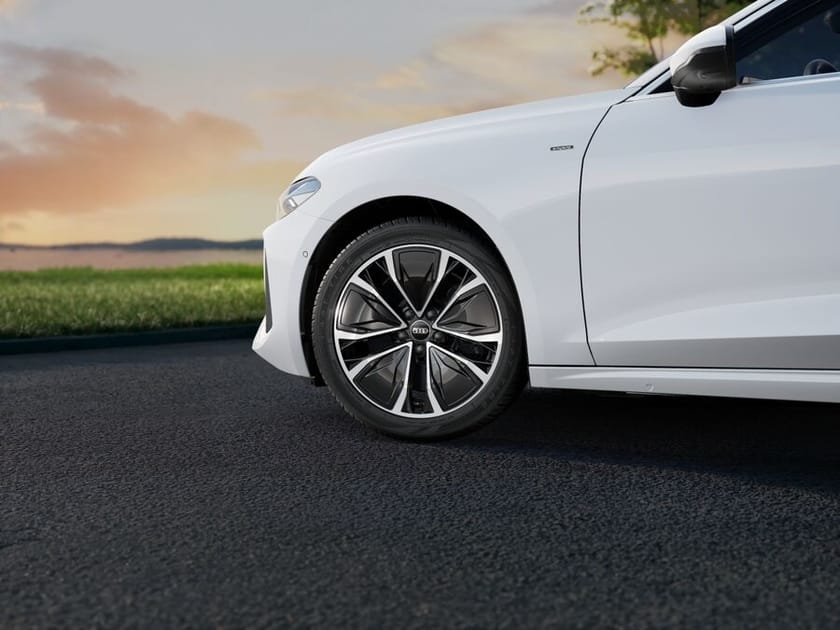 Bild 4 av Audi A5 Avant e-hybrid quattro S tronic 299 hk