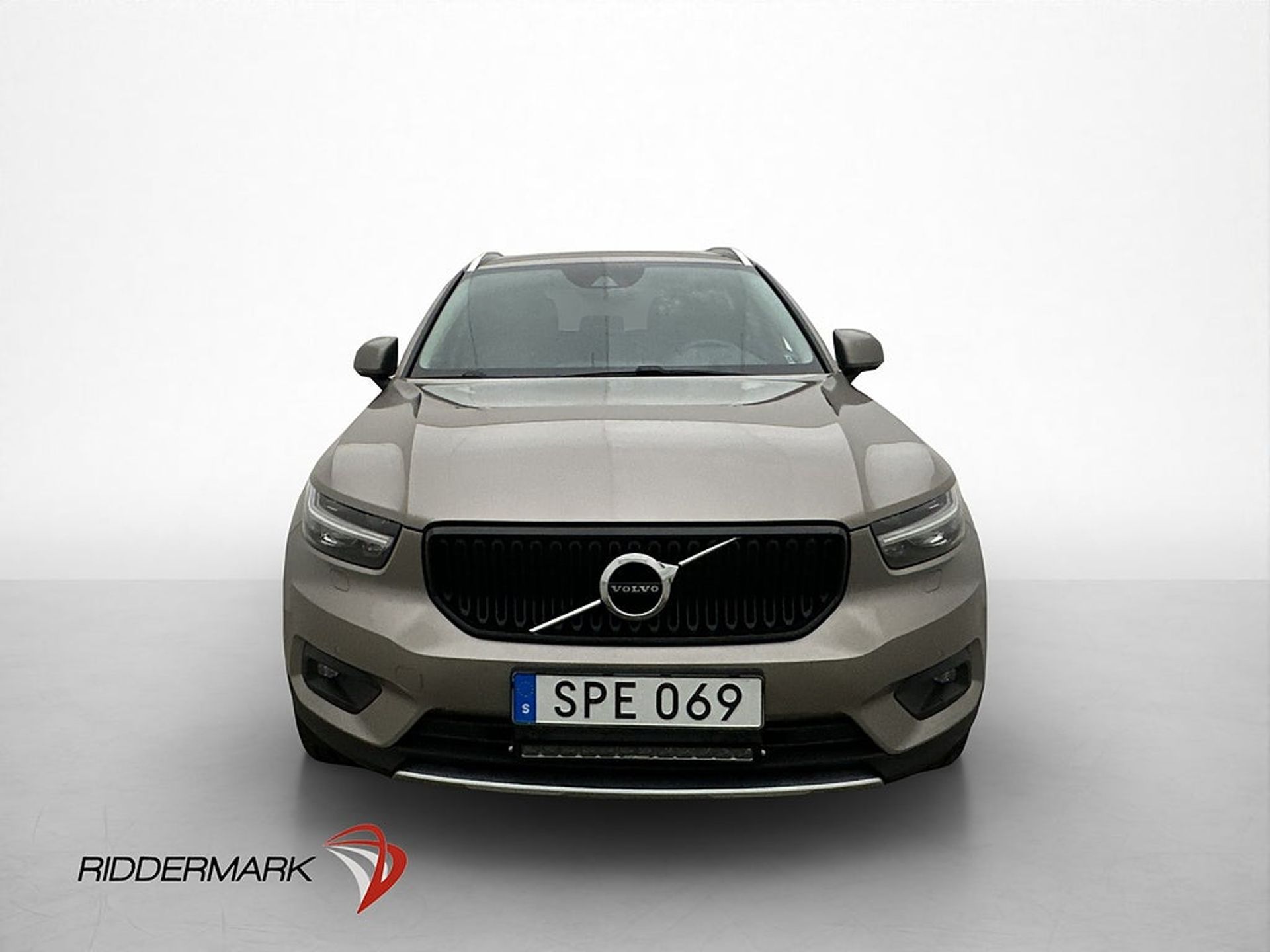 Volvo XC40 2021, bild 2/10