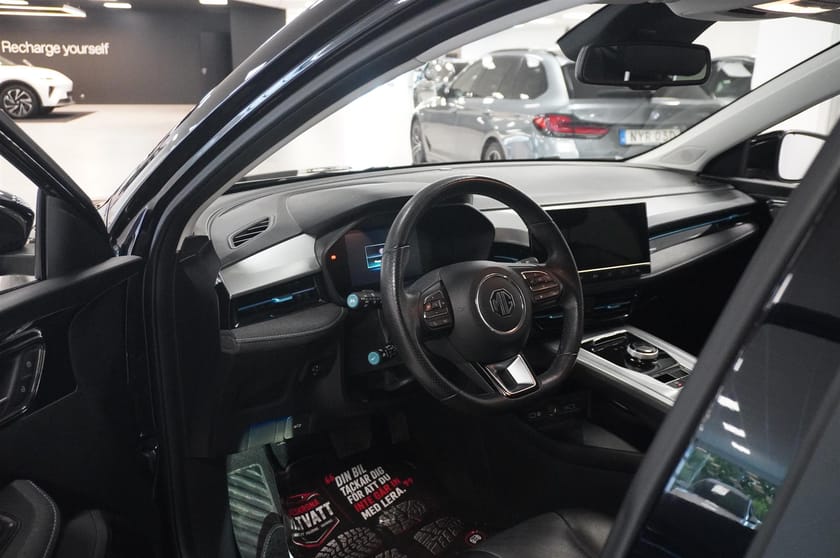 Bild 4 av MG 5 Long Range LR Lux 61kWh CarPlay Elstol 360kam
