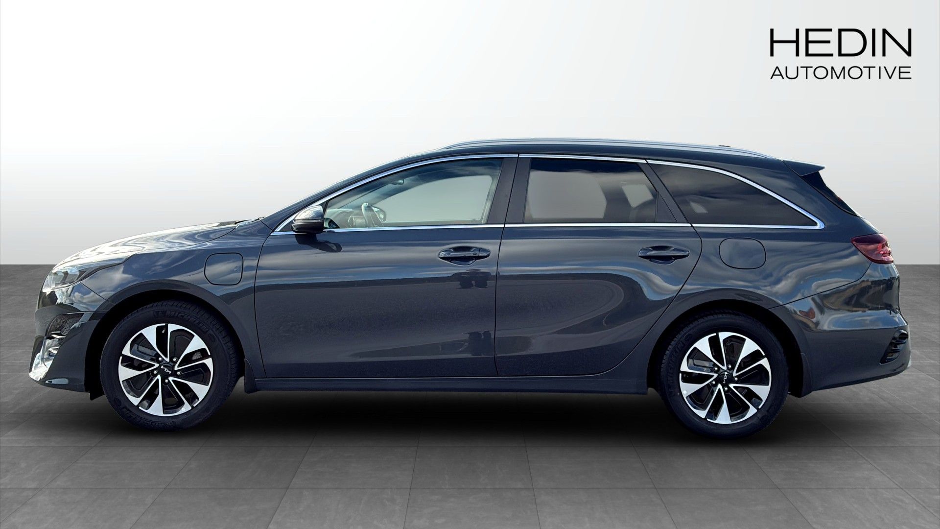 Kia Ceed Sportswagon Plug-in Hybrid 2022, bild 6/10