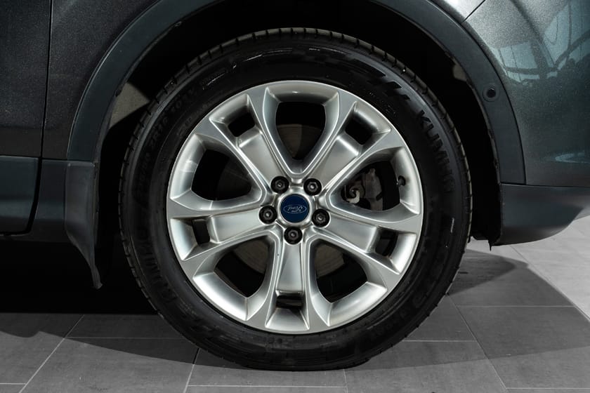 Bilde 5 av Ford Kuga |Rkam|DAB|P.varmer|ACC|Sist service Mai 26'|