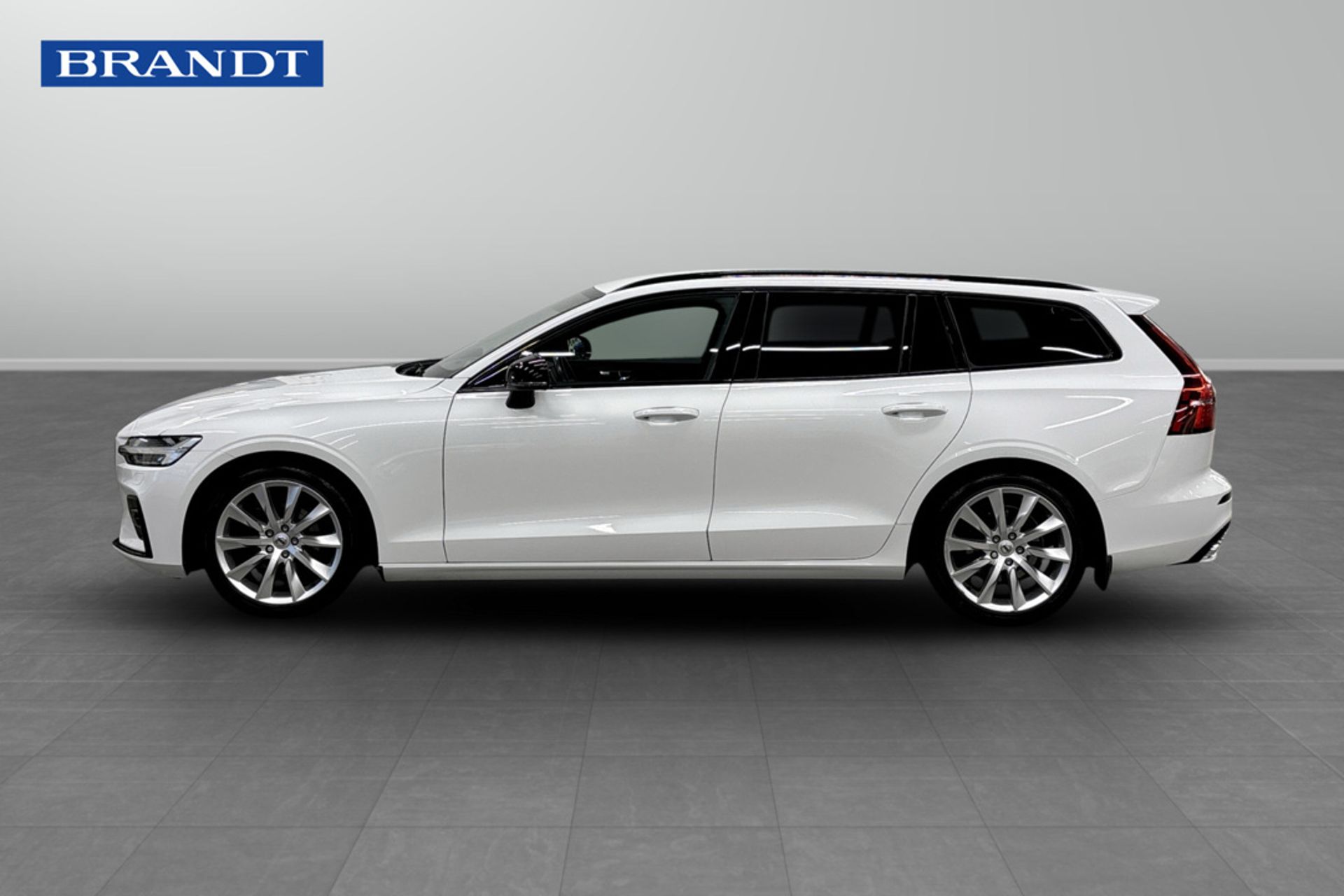 Volvo V60 D4 2020, bild 3/10