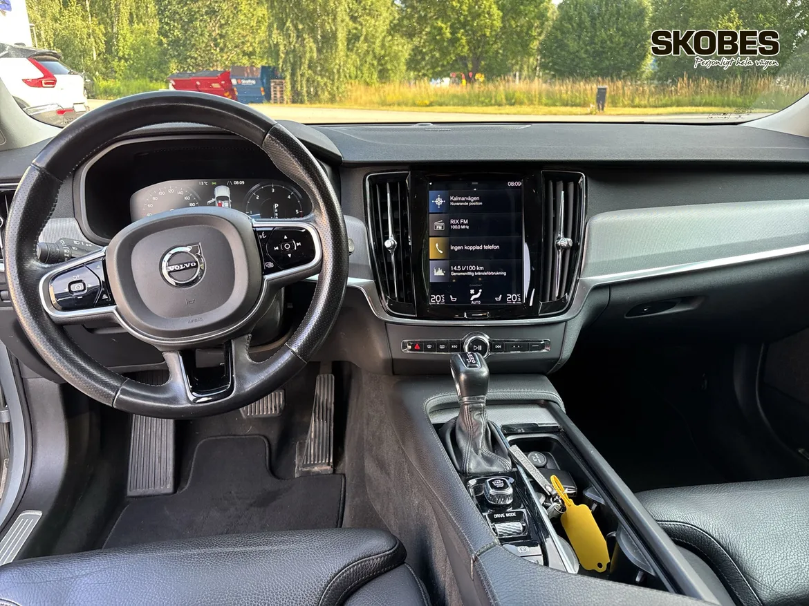 Volvo V90 Cross Country
