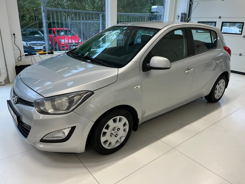 Bild 2 av Hyundai i20 Låga mil, fint skick