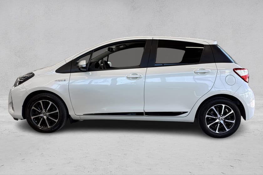 Bilde 2 av Toyota Yaris Hybrid 1.5 / Navi / Kamera / PKK 20-01-2028