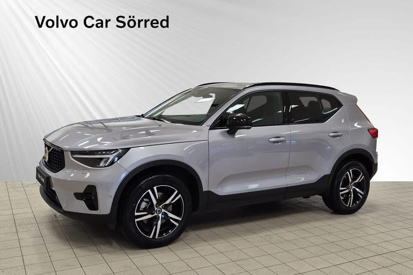 Bild 1 av Volvo XC40 B3 FWD Bensin Plus Dark