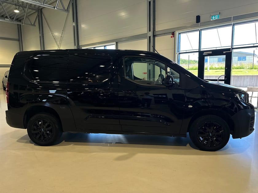 Bild 3 av Peugeot Partner Utökad Last PRO+ 1.5 BlueHDi 130 EAT / B-Kamera, Drag