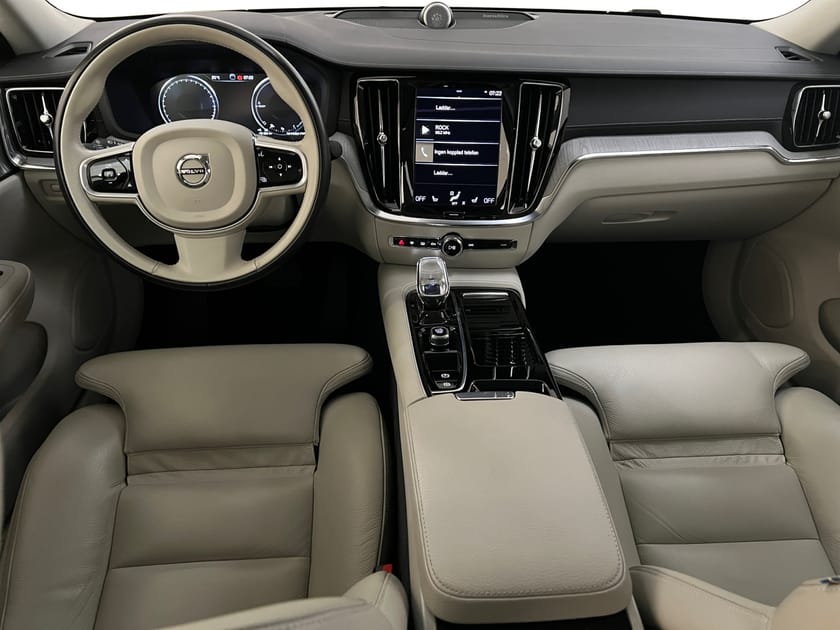 Bild 5 av Volvo S60 Recharge T8 Inscription