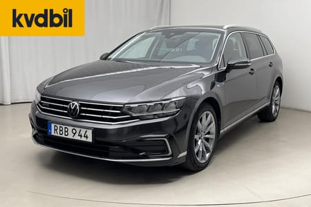 Volkswagen Passat Sportscombi GTE (218hk) Dragpaket Cockpit