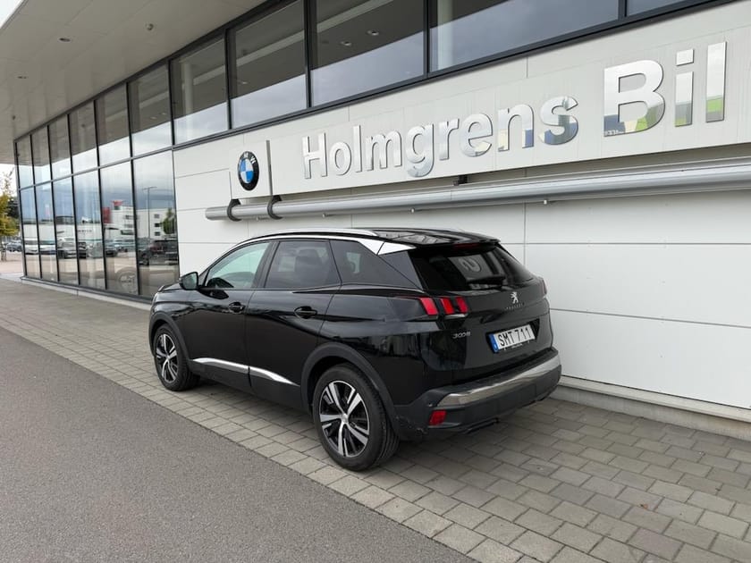 Bild 3 av Peugeot 3008 1.2 Allure PureTech 130 Eat Aut Backkamera Drag