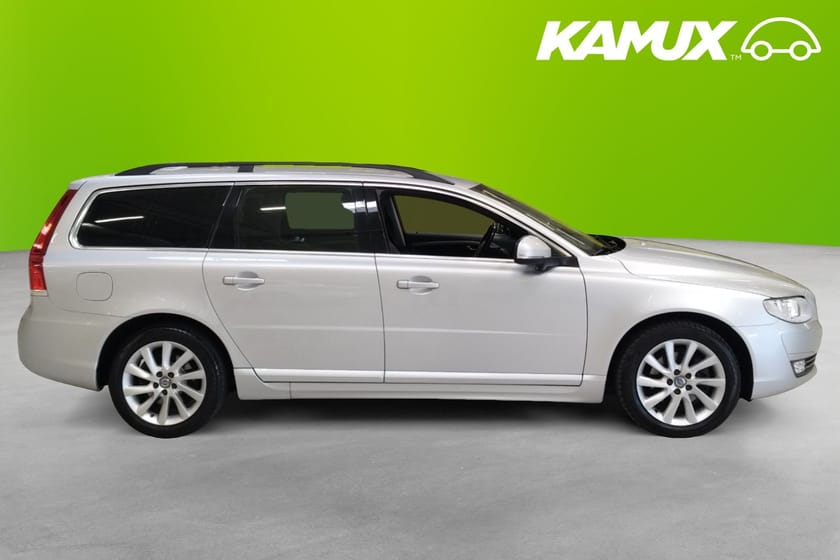 Bild 2 av Volvo V70 D3 150hk Classic Momentum