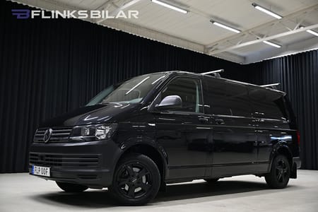 Volkswagen Transporter DSG 150HK L2 Drag|Värmare|PDC|EnÄgare|Uppvärmt-Skåp