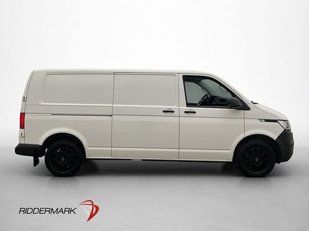Volkswagen Transporter L2 Värmare PDC Drag CARPLAY MOMS