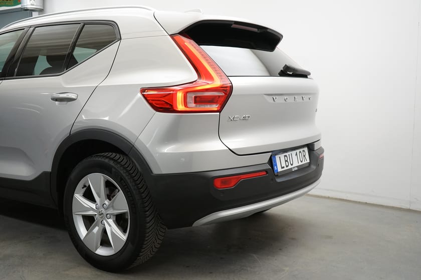 Bild 3 av Volvo XC40 B4 FWD Bensin Core SE II, Baklucka elmanövrerad