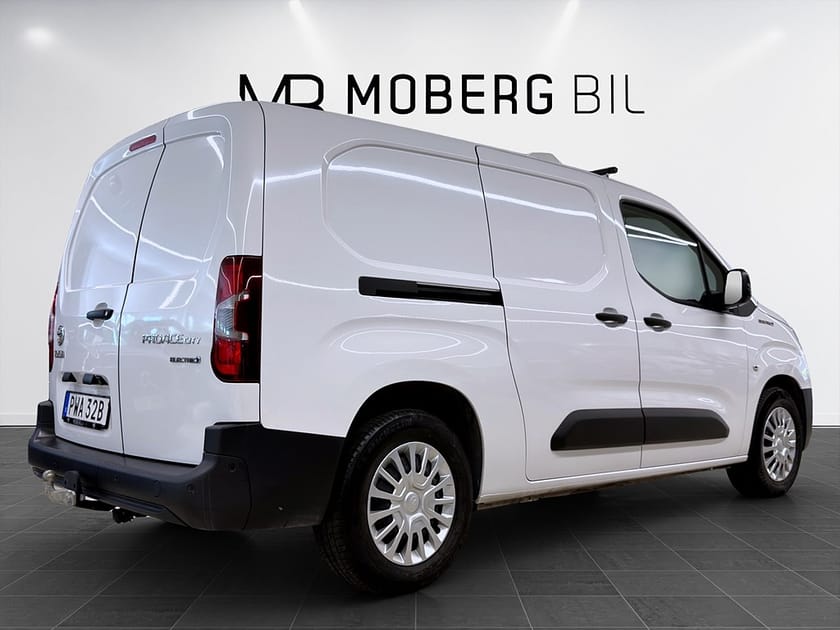 Bild 5 av Toyota ProAce City Electric 50 kWh 136hk Helg på Moberg! V-inrett Drag Navi