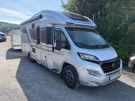 Adria Mobil Matrix 670 Supreme SC * Bra utrustad *