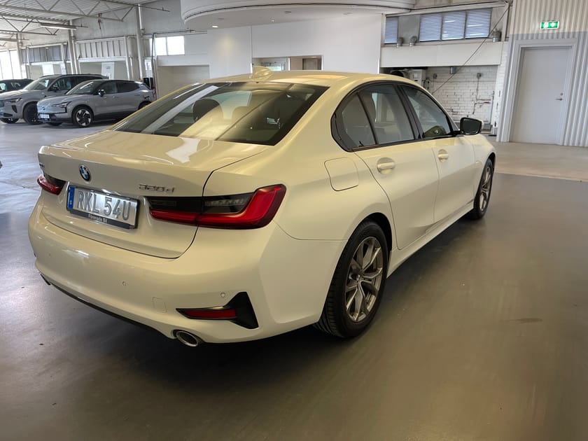 Bild 5 av BMW 320d xDrive Sedan 