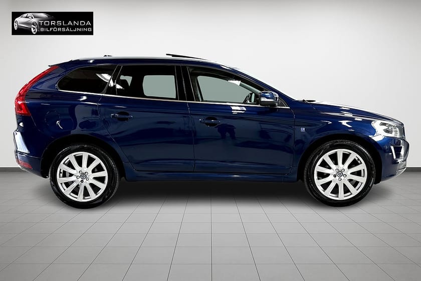Bild 5 av Volvo XC60 D4 AWD 190 Auto Ocean Race Panorama GPS