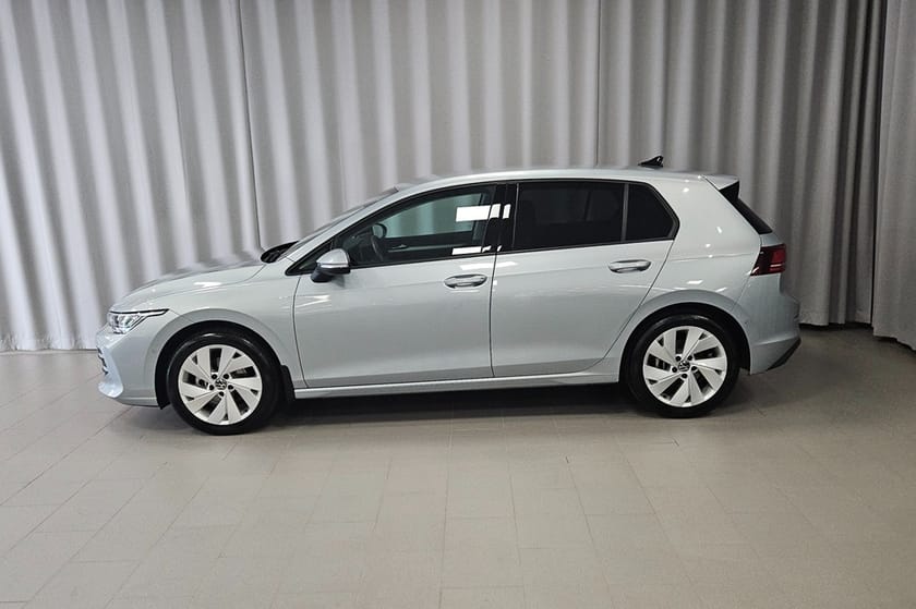 Bild 2 av Volkswagen Golf Life 1.5 TSI 150HK P-Värm