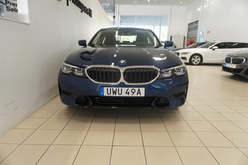 Bild 4 av BMW 320i Sedan