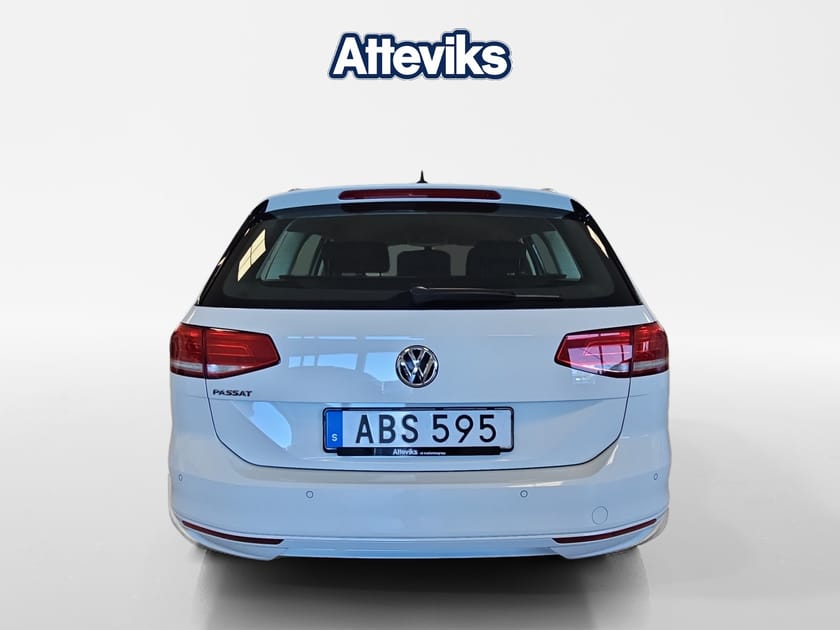 Bild 4 av Volkswagen Passat Sportscombi 2.0 TDI 150hk *Business paket/Drag/Kamera**