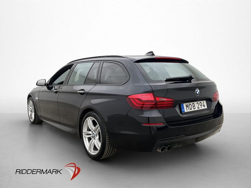 Bild 5 av BMW 530d xDrive Touring 530 Innovation Pano H/K HuD Kamera Drag Skinn