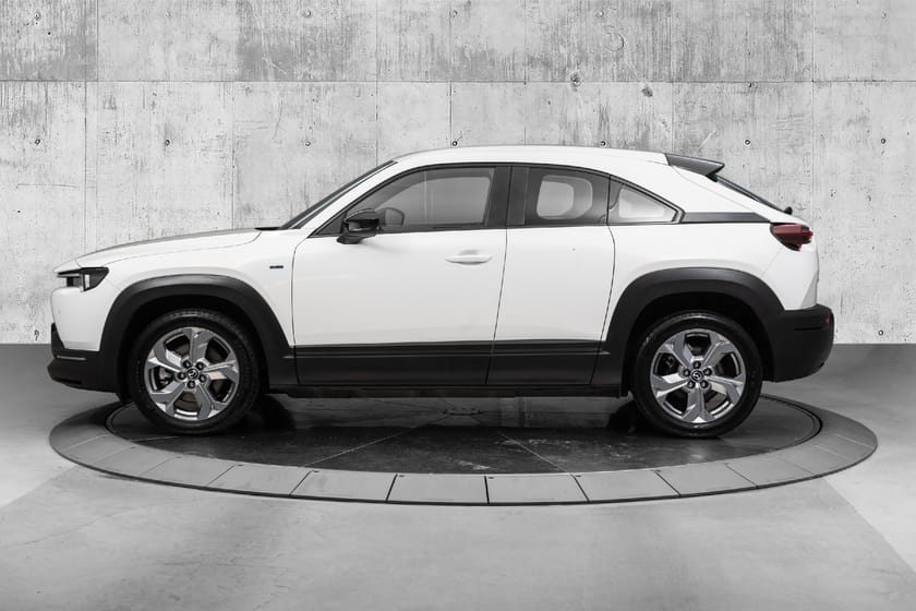 Bilde 2 av Mazda MX-30 e-Skyactiv EV MX-30, Exlusive, Lav KM, Carplay