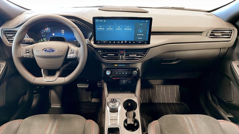 Bild 4 av Ford Kuga Plug-In Hybrid ST-LINE X 2.5 PHEV FWD 243HK / B&O  / 360-kamera