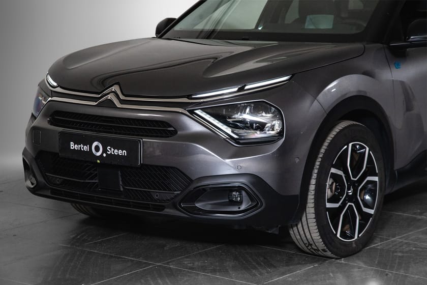 Bilde 2 av Citroën ë-C4 Shine | ACC | HUD | Oppvarmet ratt | Keyless