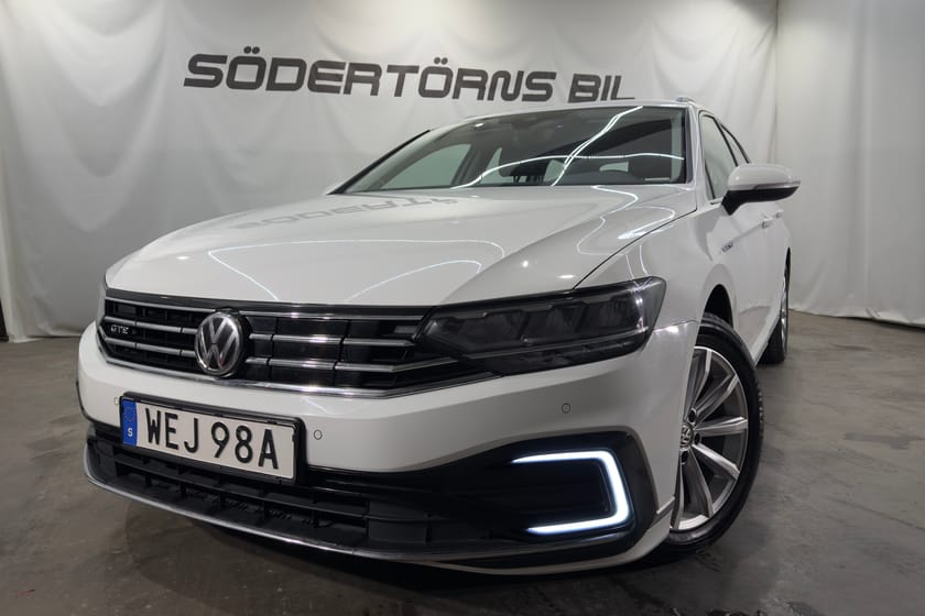 Bild 2 av Volkswagen Passat Sportscombi GTE 1.4 TSI DRAG VÄRMARE KAMERA 1 ÄGARE MOMSBIL